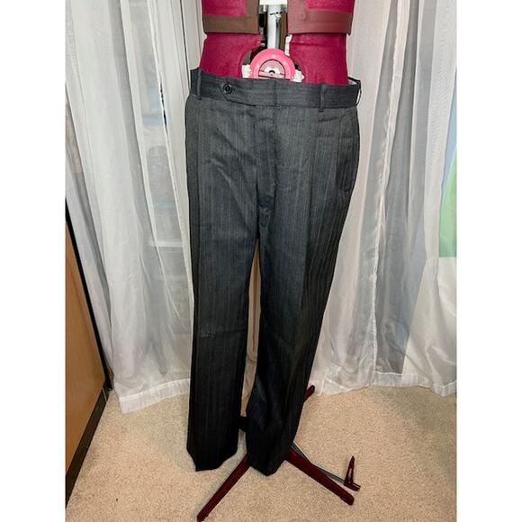 suit pinstripe charcoal - Picture 14 of 15